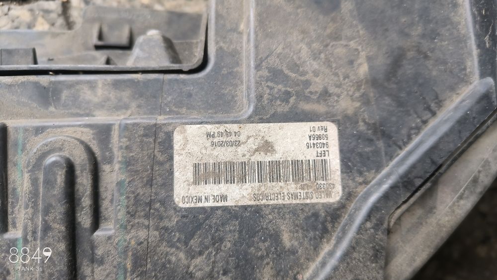 Оригинални лед халогени за Dodge charger sxt 2016та