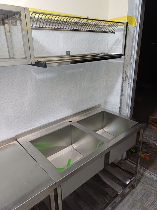 вытяжка из нержавейка