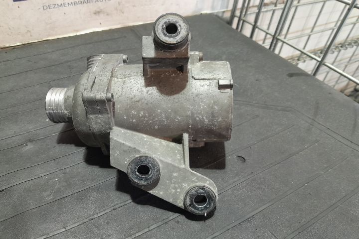 Pompa apa 304453 304453 BMW Seria 1 E81/E82/E87/E88 (facelift)