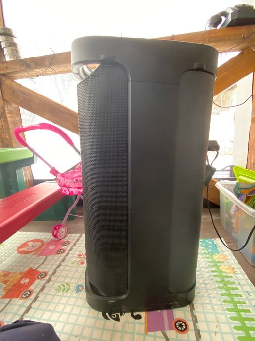 Продавам блутут колона SRS XP700