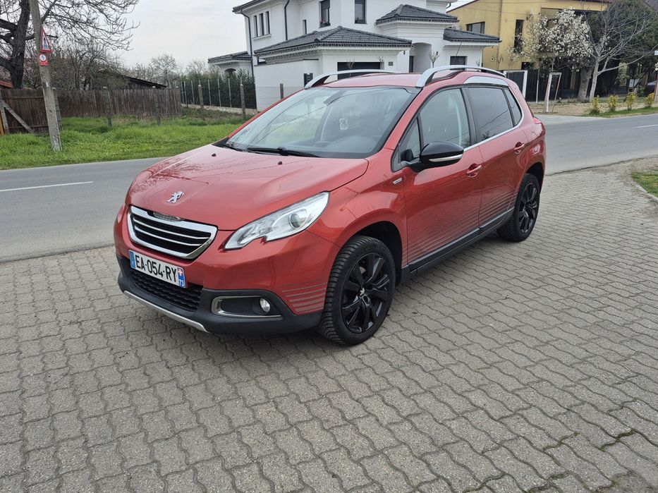 Peugeot 2008 1,2 i Anul 2016/(5.600Euro)6...214000 Km