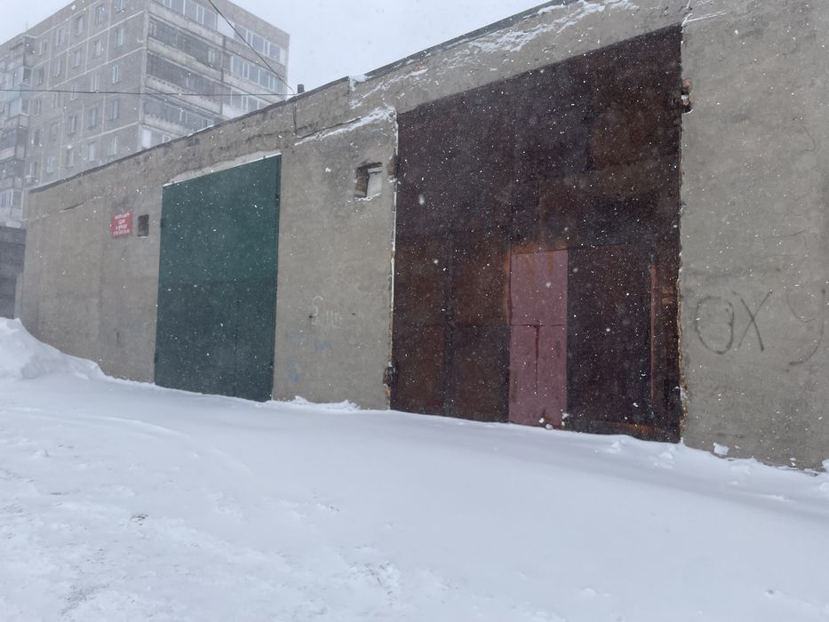 Продам бокс…………..