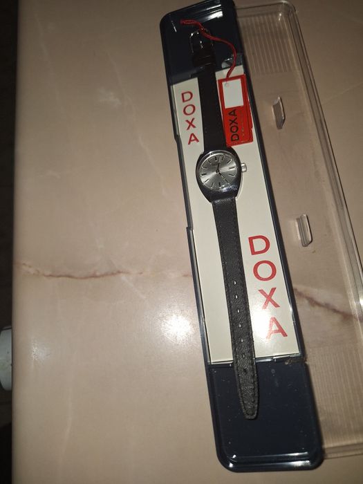 Vand ceas Doxa,nou.