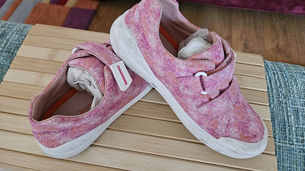 Pantofi nr 32 BIOMECANICS