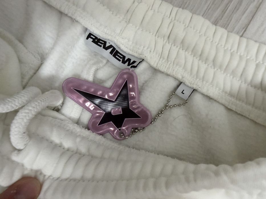 Pantaloni Review M