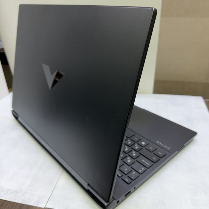 Ноутбук HP Victus 15