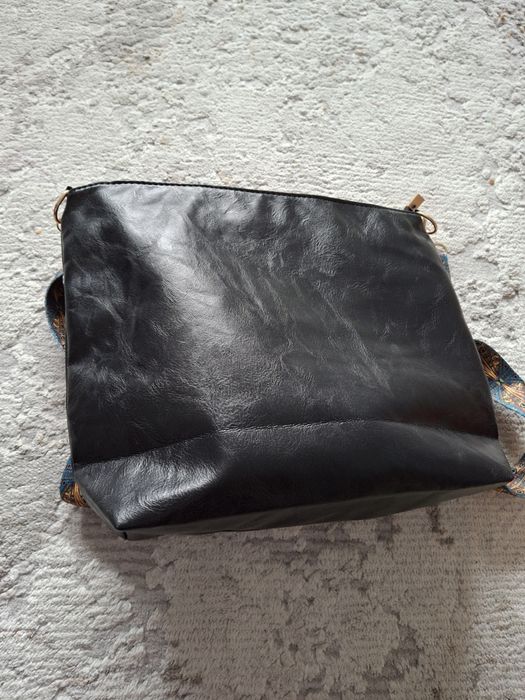 Нова дамска чанта