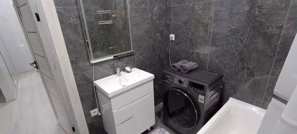 R5 Сдается ШИКАРНАЯ квартира 2/3/9 в ЖК Ассалом Хаво ! Срочно