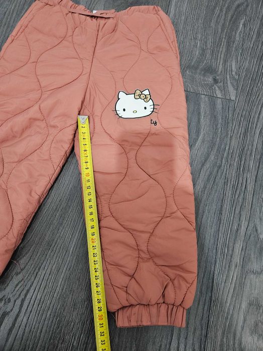 Pantaloni copii Hello Kitty captusiti, marime 98, stare foarte buna