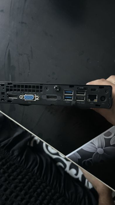 HP EliteDesk 705 G2 Mini | AMD A8-8600B | 8GB RAM | 500GB HDD | Win 10 Pro