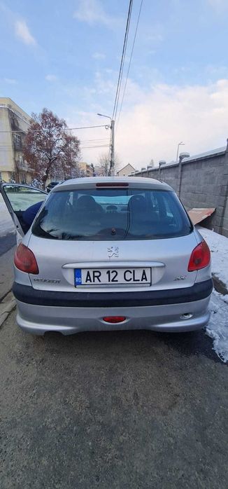 Vand masina Peugeot 206