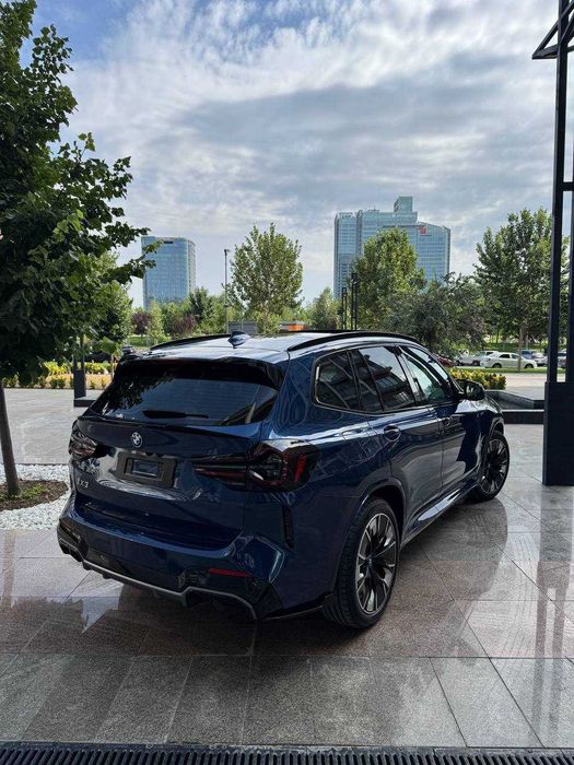 BMW iX3 M Sport / Sotuvda avtosalonimizda