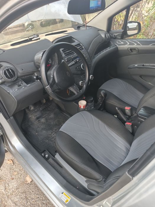 Подаётся автомобиль