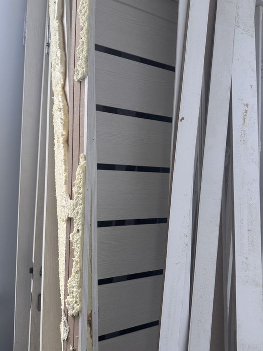 Продам б/у двери