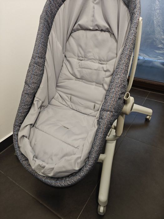 Cosulet multifunctional 5 in 1 Chicco Baby Hug Pro,