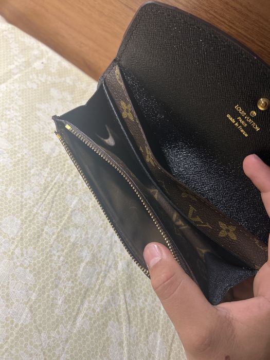 Louis Vuitton протмоне