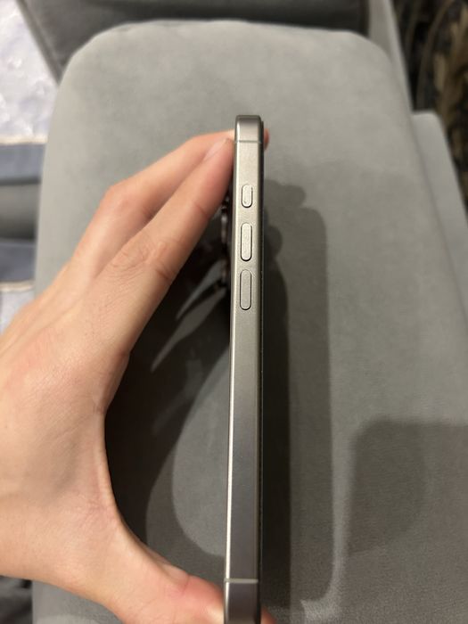 Iphone 16pro titanium