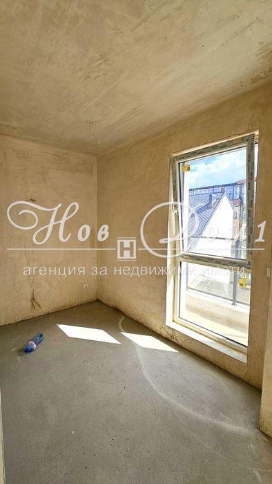 Слънчев и Панорамен! Юг/Запад! Дневна 26м2, 2 Спални - 16 и 11!