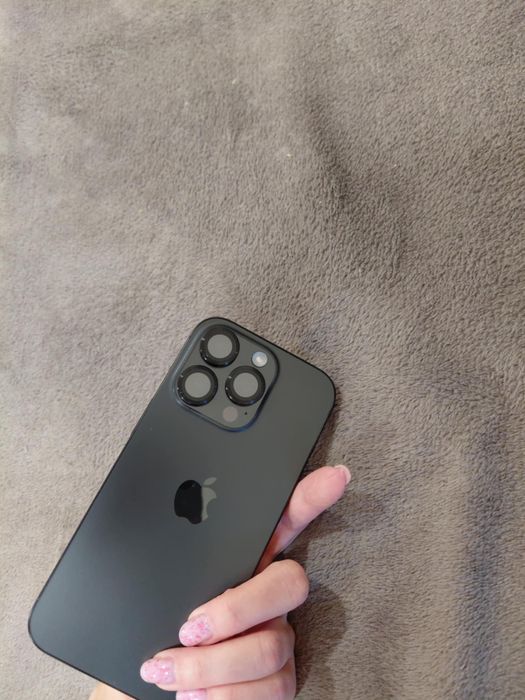 Iphone 16 pro titanium