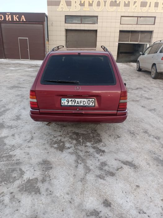 Mercedes benz w124