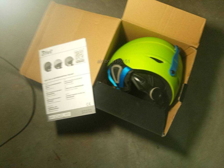 ски обувки„Нордика„/26-26.5см/+ ски каска-  22+25 евро.