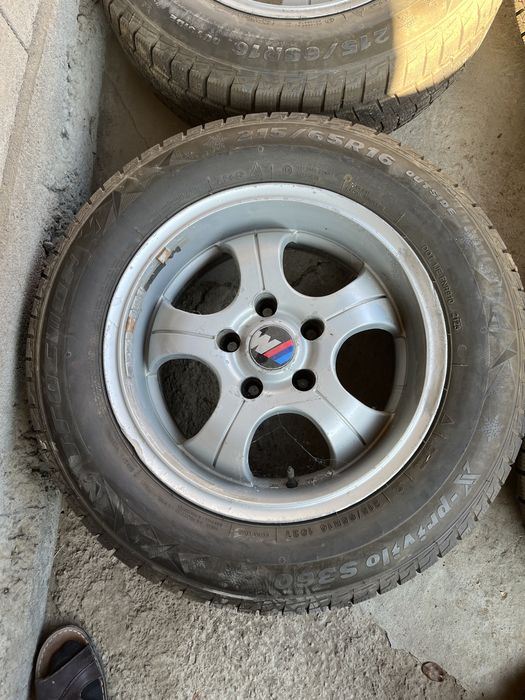 Продам диски на бмв R16 зима