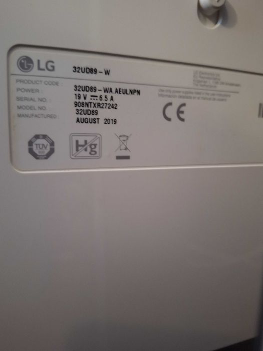 Монитор LG 4K UHD IPS за ремонт 32UD89-W