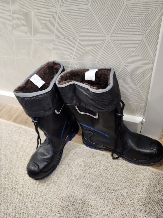 Зимний сапоги 42,43 размеры