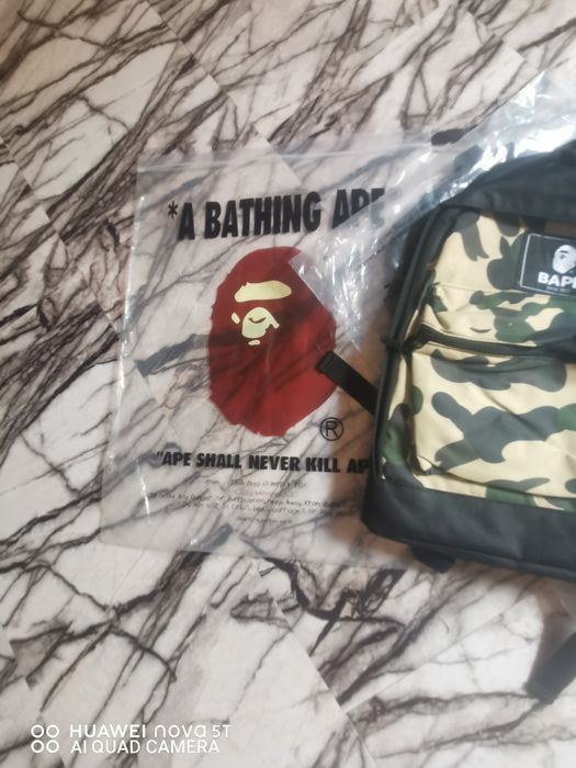 Rucsacuri bathing BAPE. (BAPE)