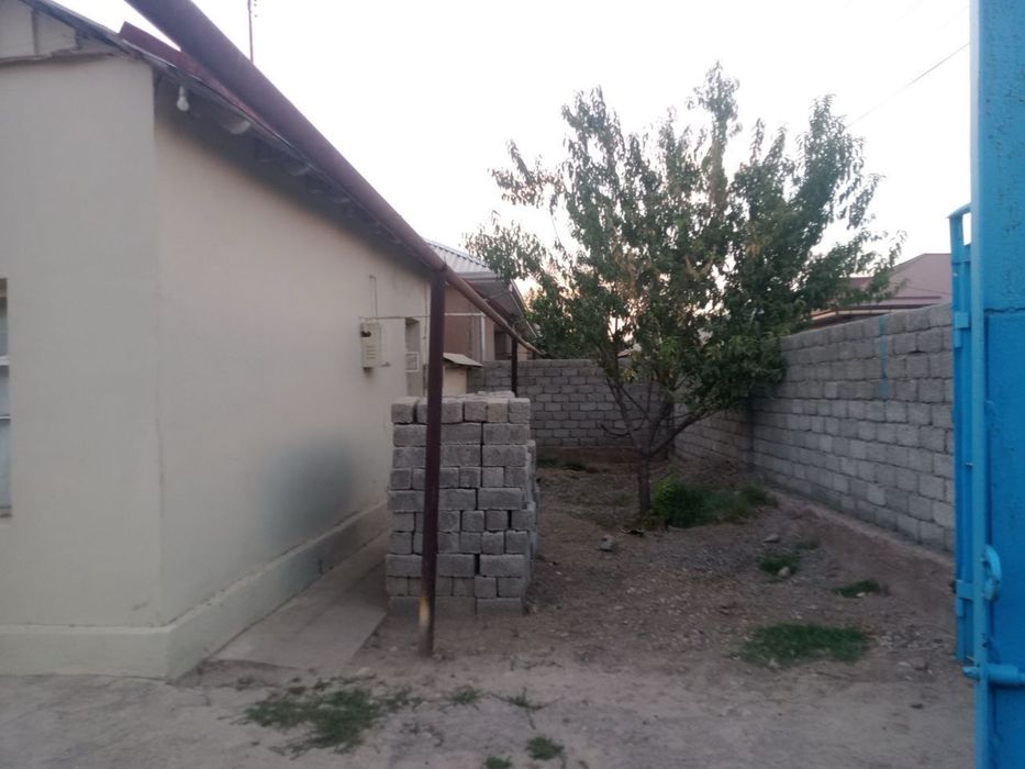 Uchastka sotiladi Chirchiq