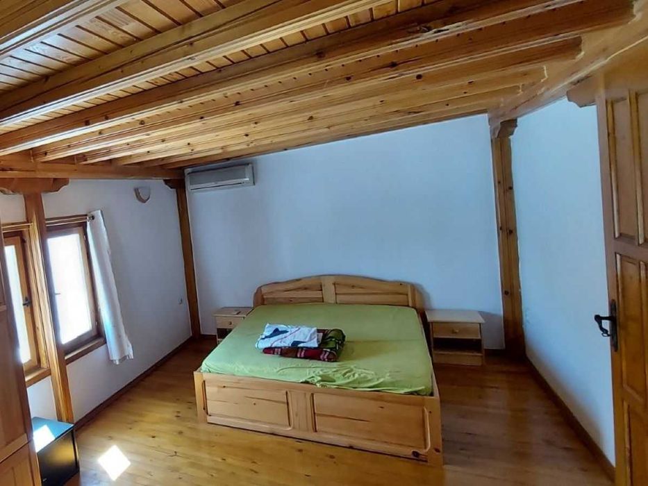 Дава се под наем Къща в Велико Търново, Център - 120 кв.м за 598.23 € - Снимка #7