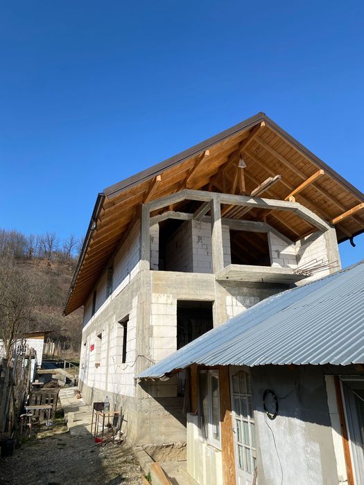 Casa de vânzare 180mp