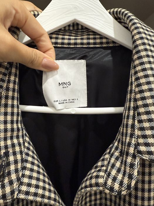 Продам пальто от MANGO