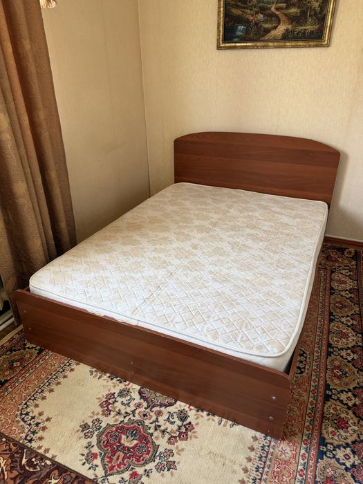 Кровать, состояние хорошее
