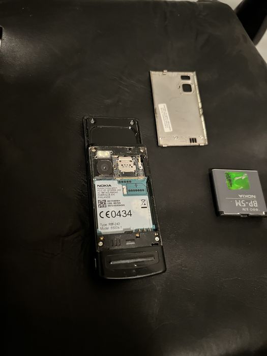 Nokia 6500 Slide folosit stare buna,original funct orice rete