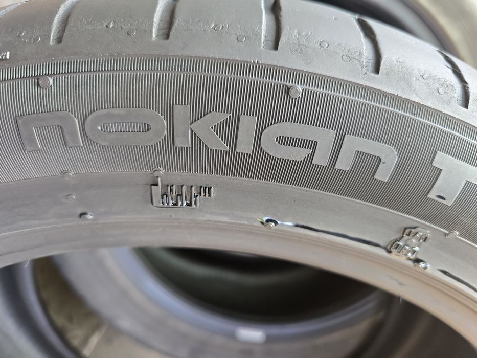 Anvelope vara 245 45 17