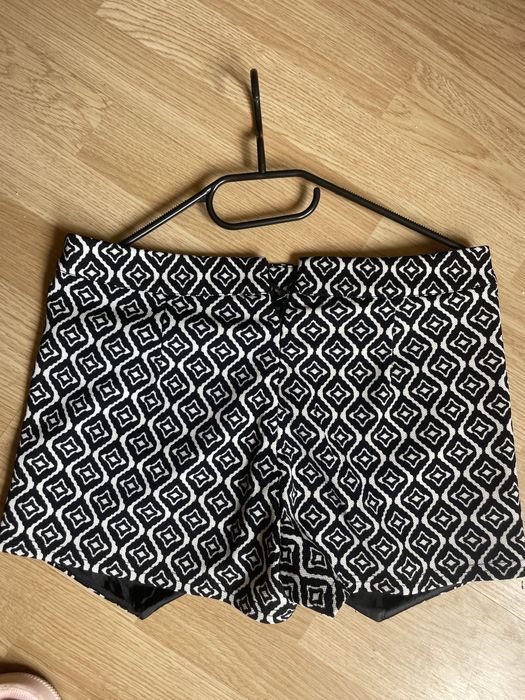 Fust-pantalon ,marimea 36 /M