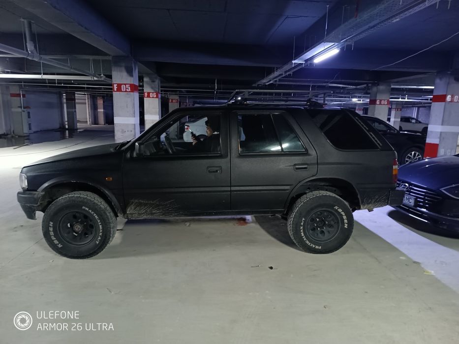 Опель фронтера А (СРОЧНО!!)