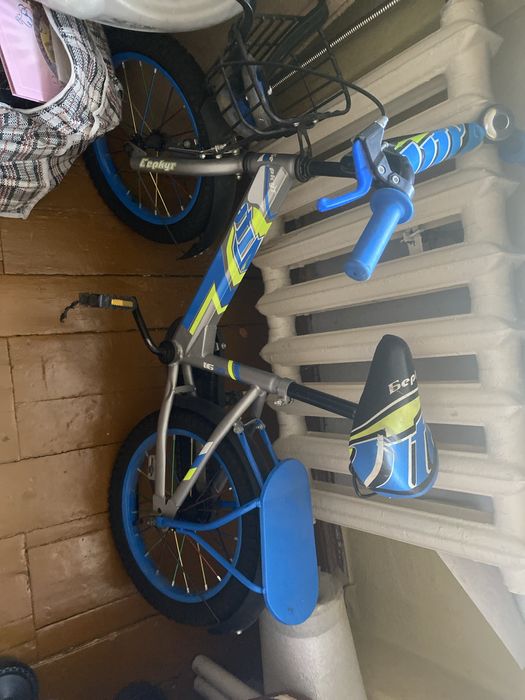 Продам телевизор,велосипед,синки ,зеркола