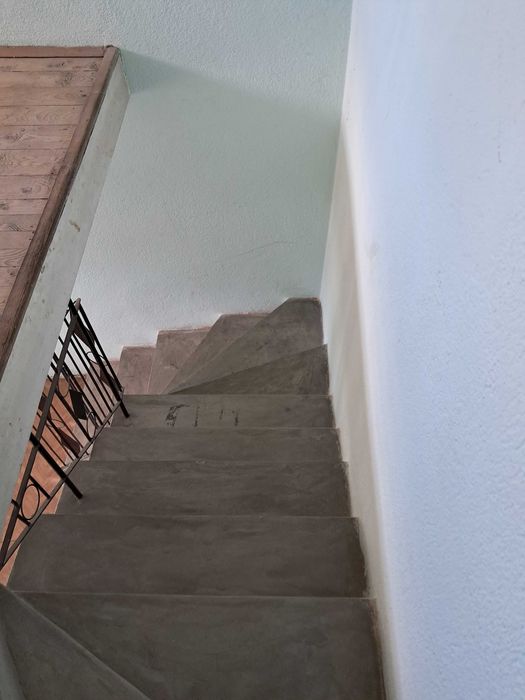 Продавам собственa къща c двор в село Ракитница до град Стара Загорa