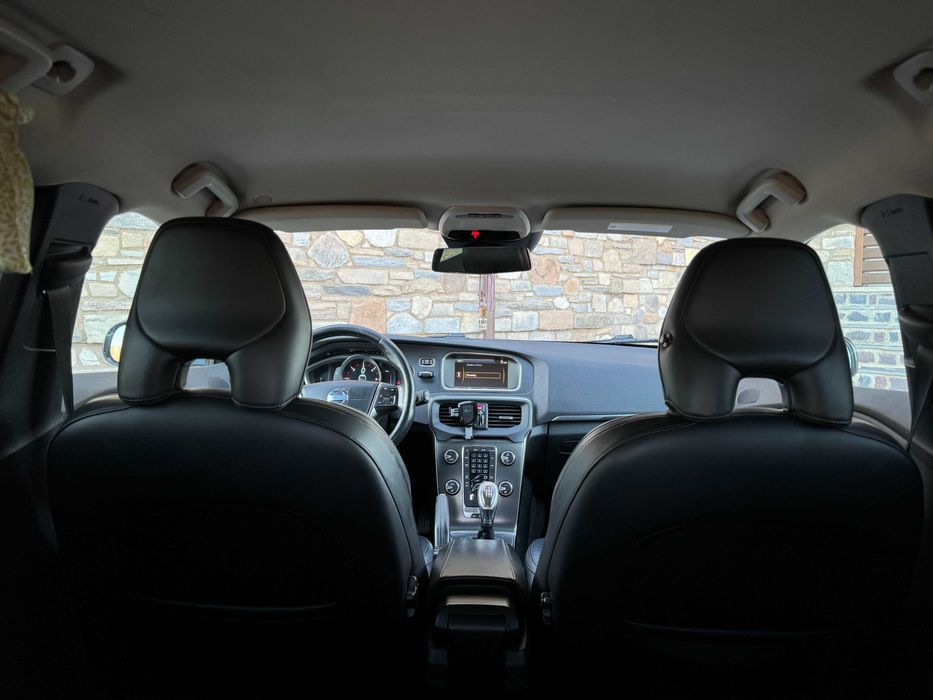 Volvo V40 Cutie Manuală 2014 Diesel