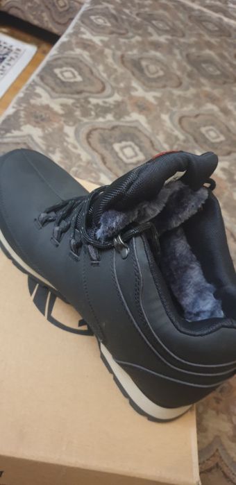 Фирменные ботинки мужские