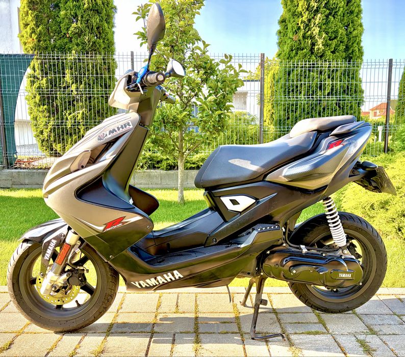 Scuter Yamaha Aerox 2T • 2017 • 49 cm³