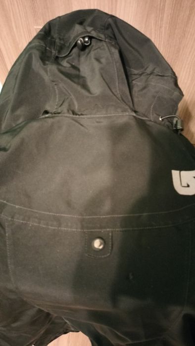 Geaca ski/snowboard Burton XS (potrivit si S) cu aerisiri