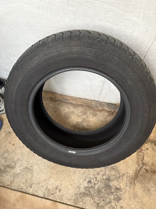 Шины максис три штуки