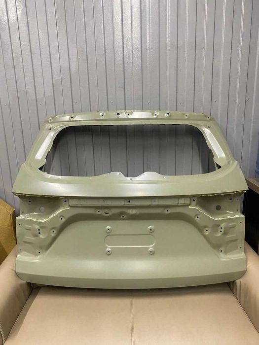 Haval M6 дверь багажника