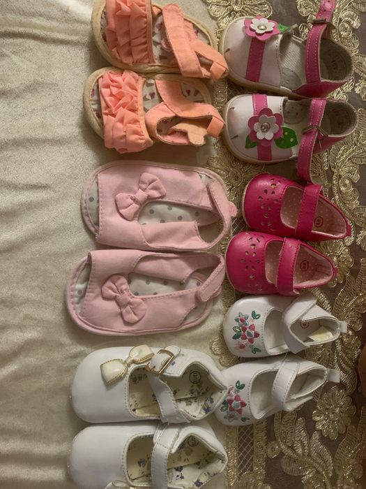 Обувь для новорожденных пинетки