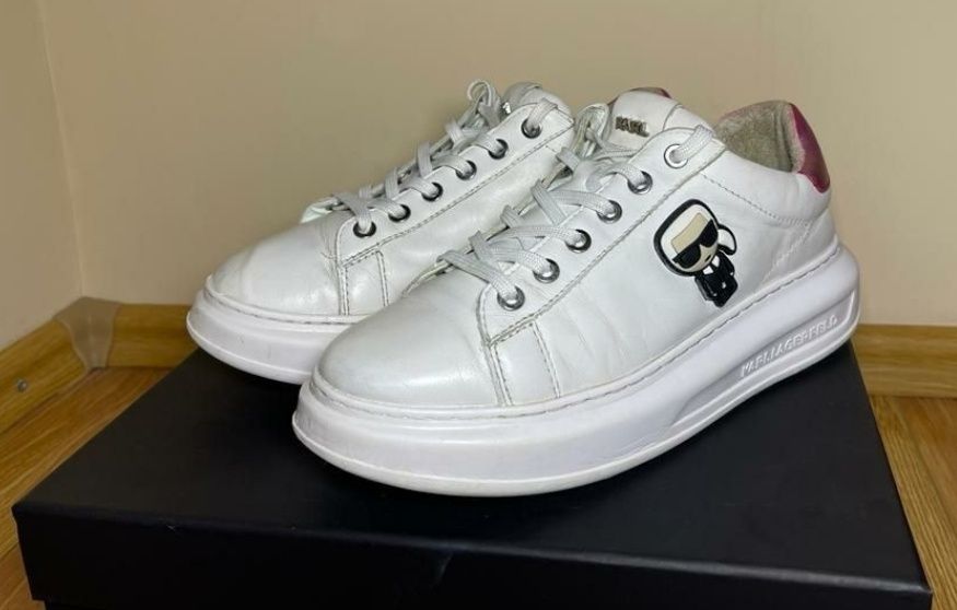 Vând adidas Karl Lagerfeld White LTHR W/Pink