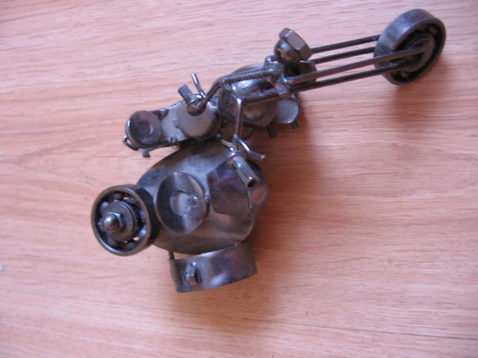 Мотор с кош метална пластика