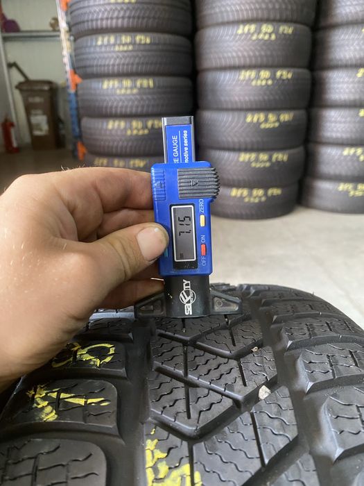 Anvelope iarna 205/40/18 Pirelli Sottozero 3 205 40 18 R18